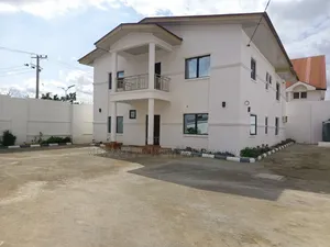 4bdrm Duplex in Marafa Estate for rent