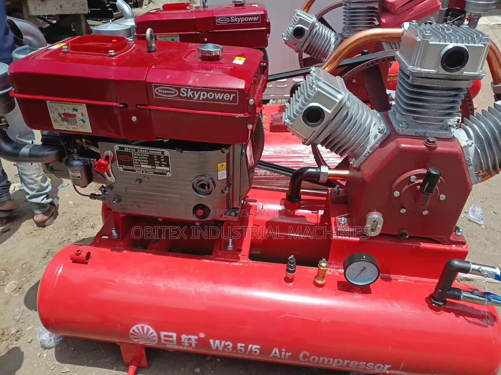 Double Tank Air Compressor With Engine