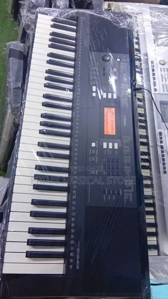 Yamaha PSR E343 Electronic Keyboard Uk Used