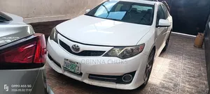 Toyota Camry LE 4dr Sedan (2.5L 4cyl 6A) 2013 White