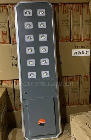 Putian 100w 12eyes Industry Solar Street Light