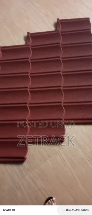 Wine Layered Bond Stone Coated Roofing Sheet