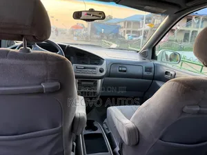 Toyota Sienna 2003 Silver