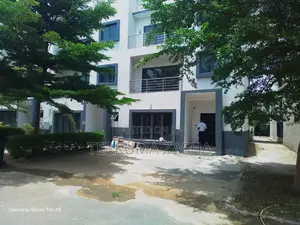 4bdrm Townhouse / Terrace in Apo Opposite, Zone B for rent