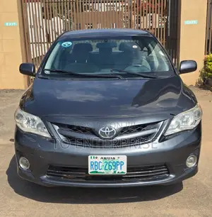 Toyota Corolla 2013 Gray
