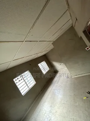 2bdrm Block of Flats in Gbagi, Alakia for rent