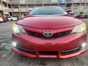 Toyota Camry SE Sport 4dr Sedan (2.5L 4cyl 6A) 2014 Red