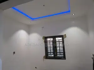 2bdrm Block of Flats in Zone C, Orozo for rent