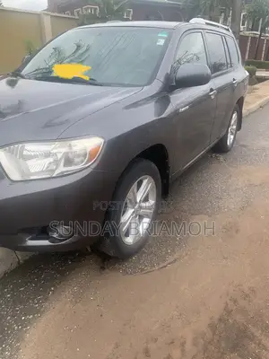 Toyota Highlander Limited 2008 Gray