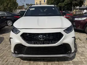 Toyota Highlander 2023 White
