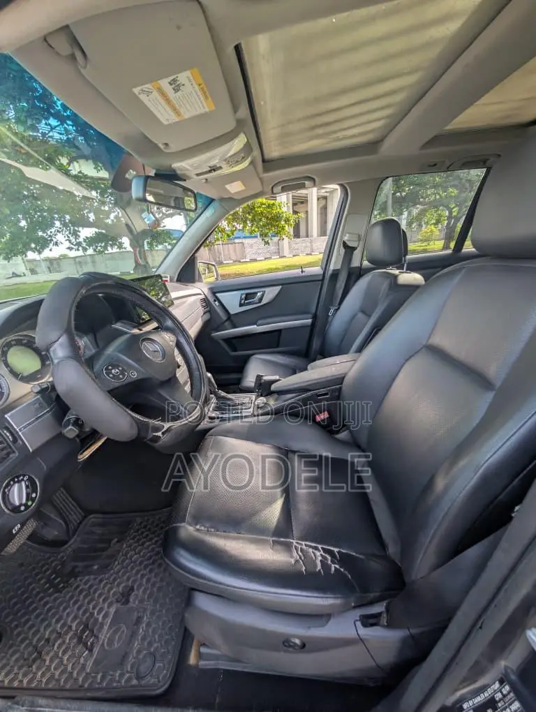 Mercedes-Benz GLK-Class 2011 Gray