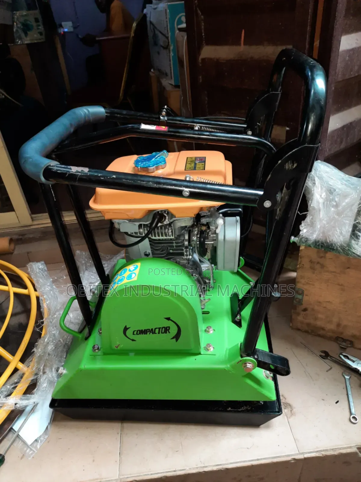120 Plate Compactor Machine 5hp