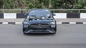 Mercedes-Benz C300 2022 Black