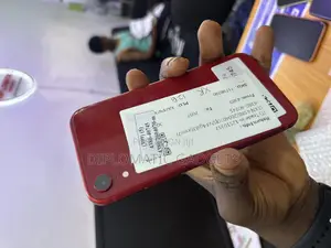 Apple iPhone XR 256 GB Red