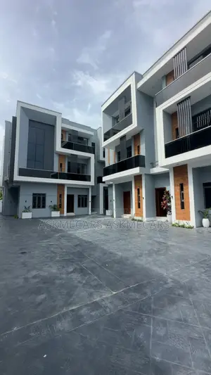 2bdrm Room & Parlour in Abraham Adesanya, Ajah for rent