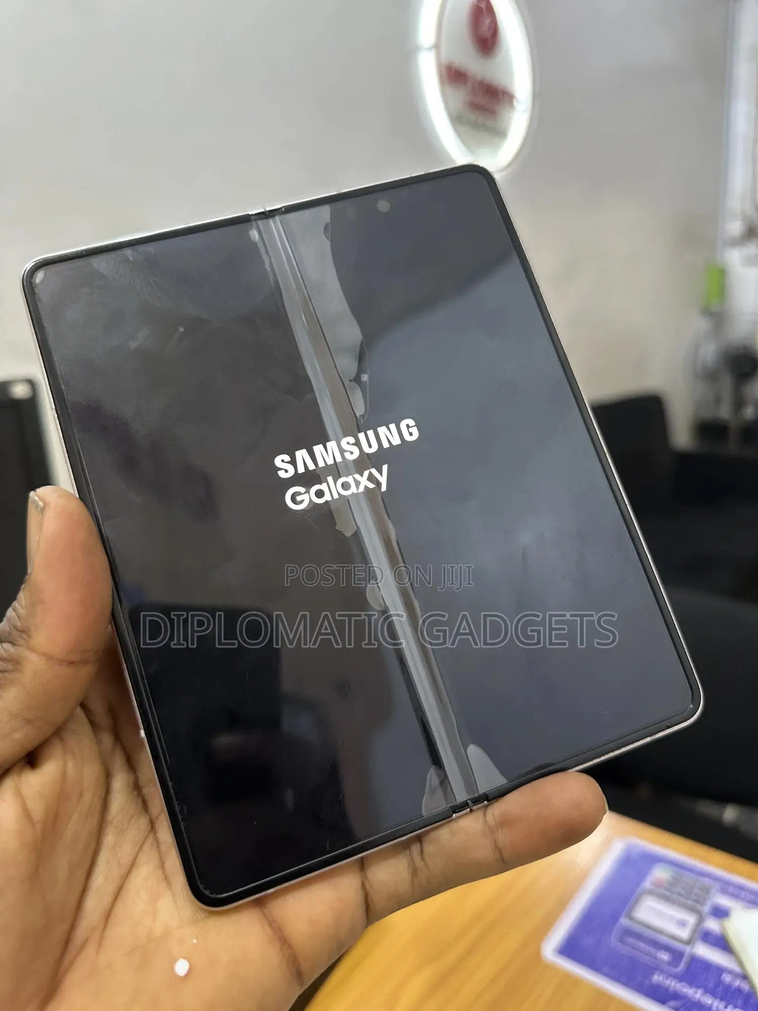 Samsung Galaxy Z Fold 3 256 GB White