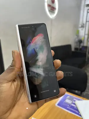 Samsung Galaxy Z Fold 3 256 GB White