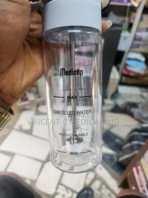 Oxygen Flowmeter With Humidifier