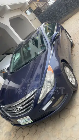 Hyundai Sonata GLS 4dr Sedan (2.4L 4cyl 6A) 2014 Blue