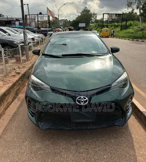 Toyota Corolla 2016 Green