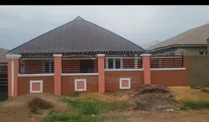 2bdrm Block of Flats in Kyliyat Estate, Osogbo for rent