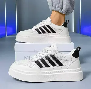 Casual Sneakers