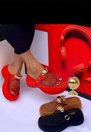 Stylish Ladies Platform Mesh Sandals
