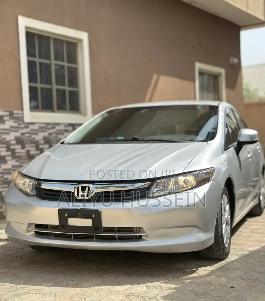 Honda Civic 2013 Silver