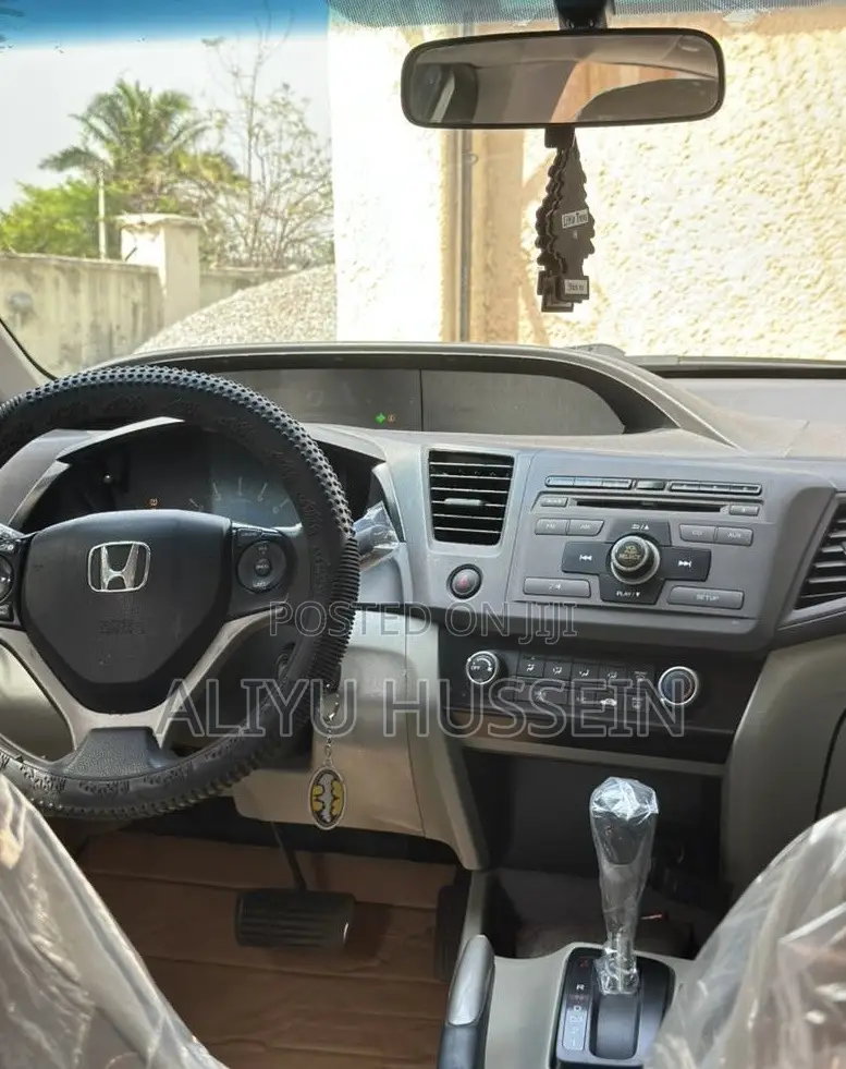 Honda Civic 2013 Silver