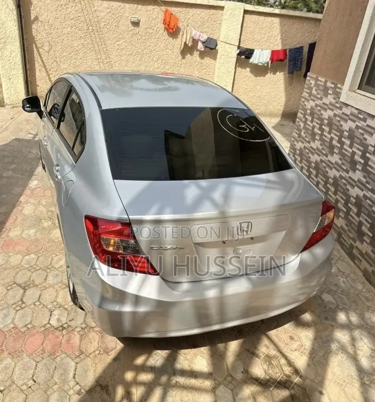 Honda Civic 2013 Silver