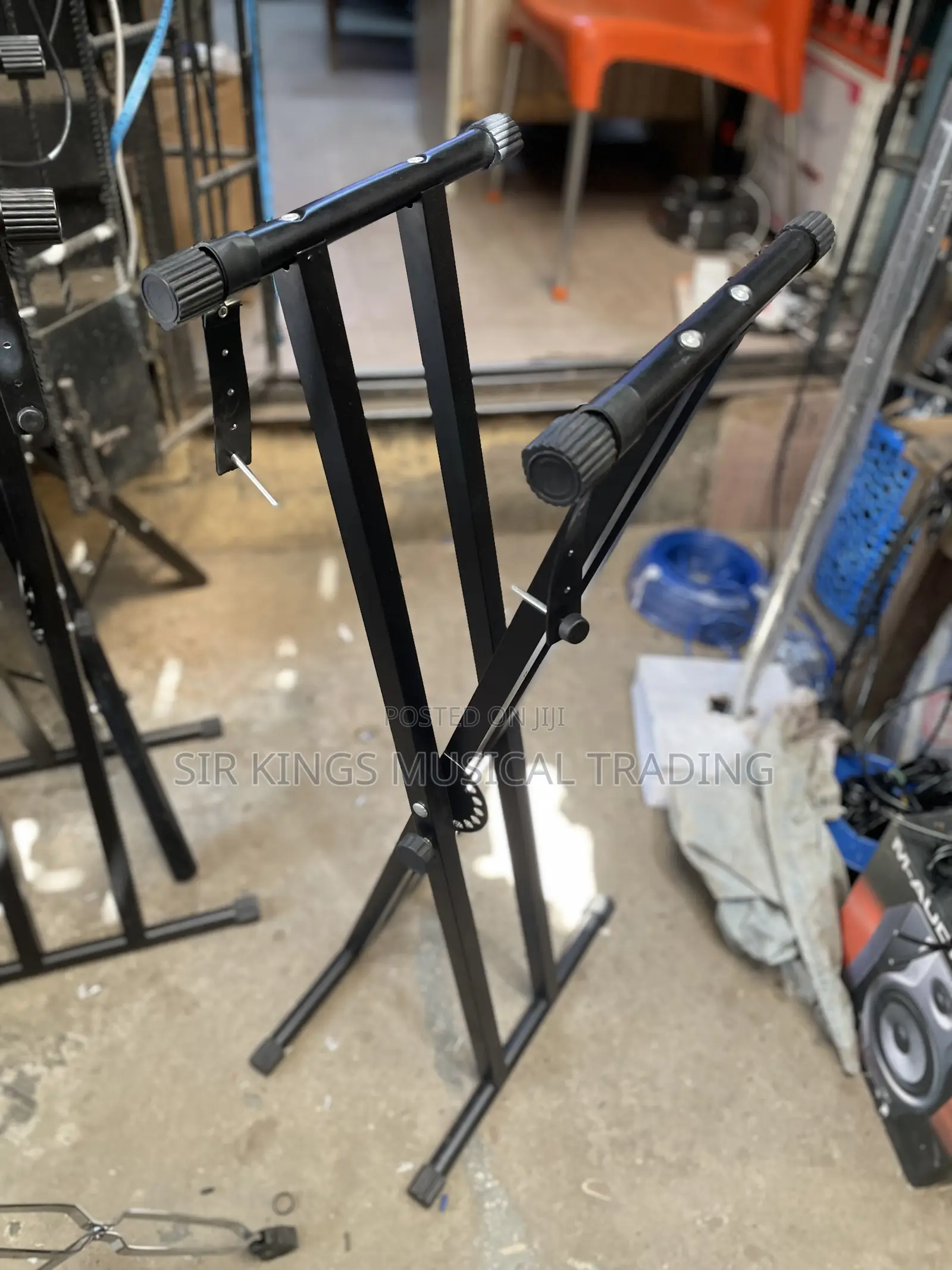 Double-Braced X-Style Foldable Keyboard Stand