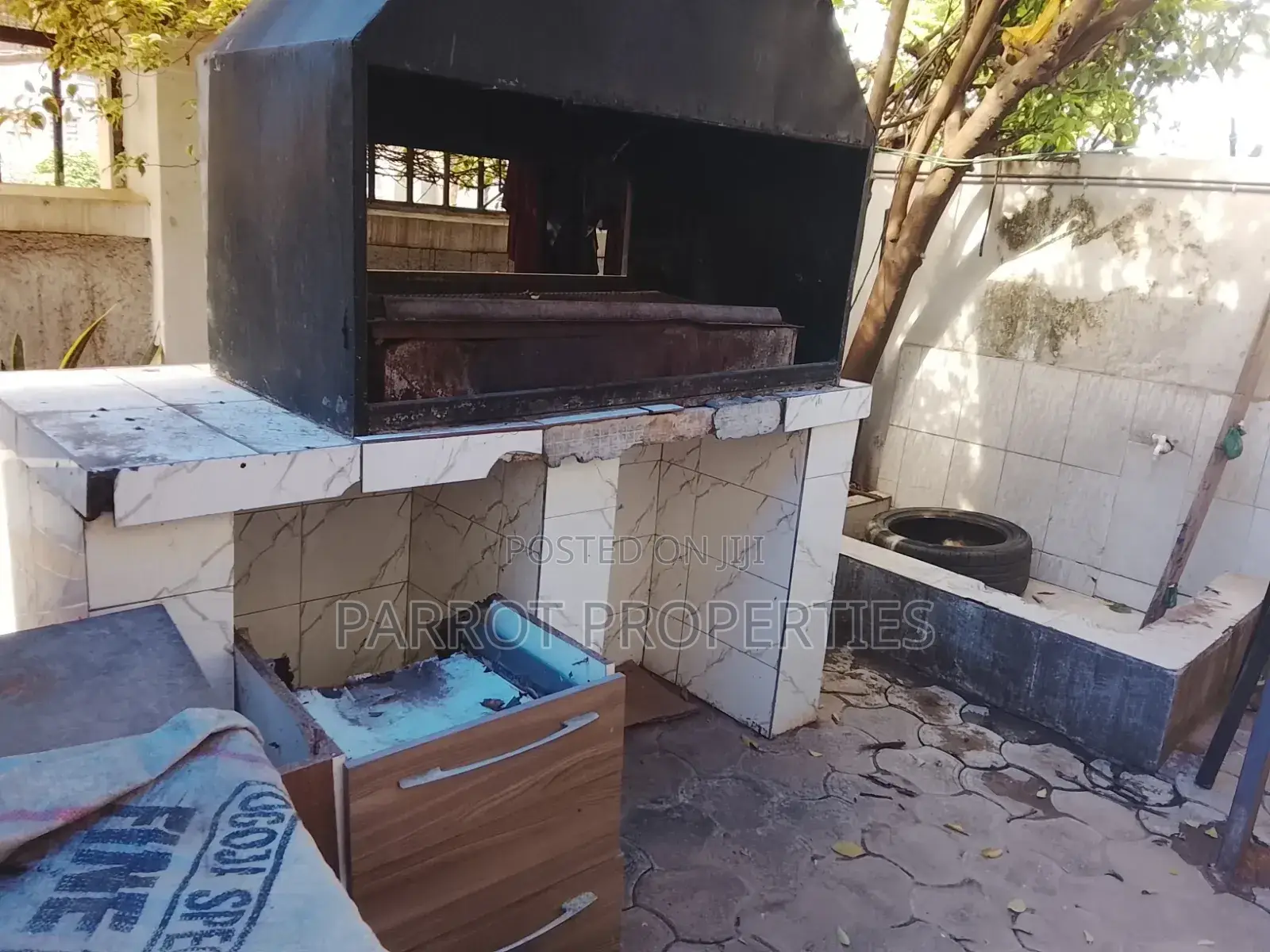 Garden Bar