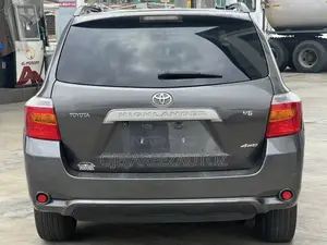 Toyota Highlander 4x4 2008 Gray