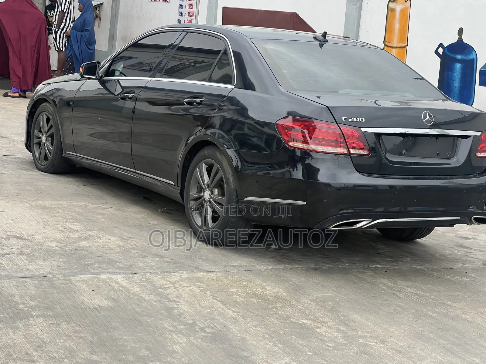 Mercedes-Benz E200 2015 Black
