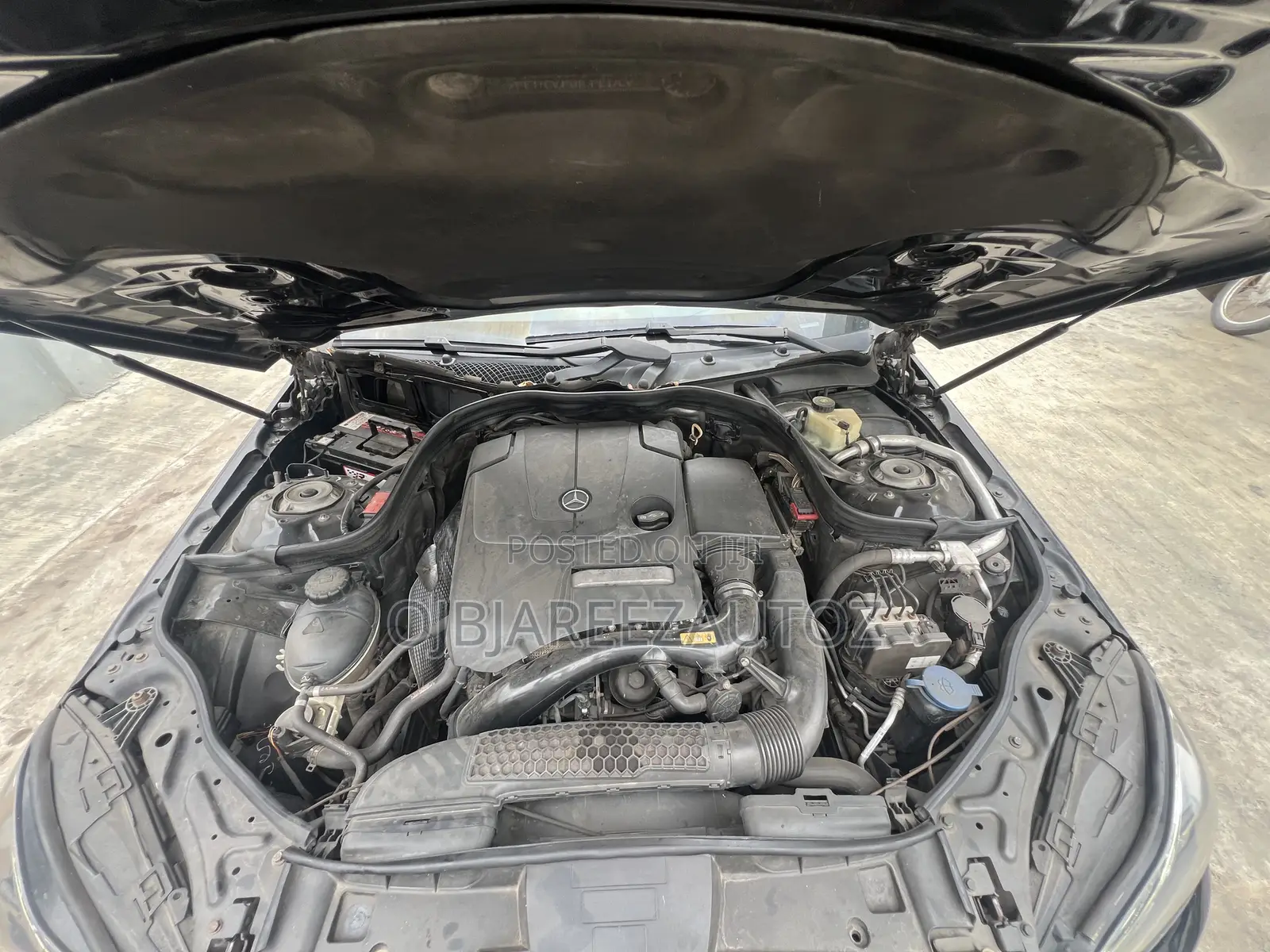 Mercedes-Benz E200 2015 Black