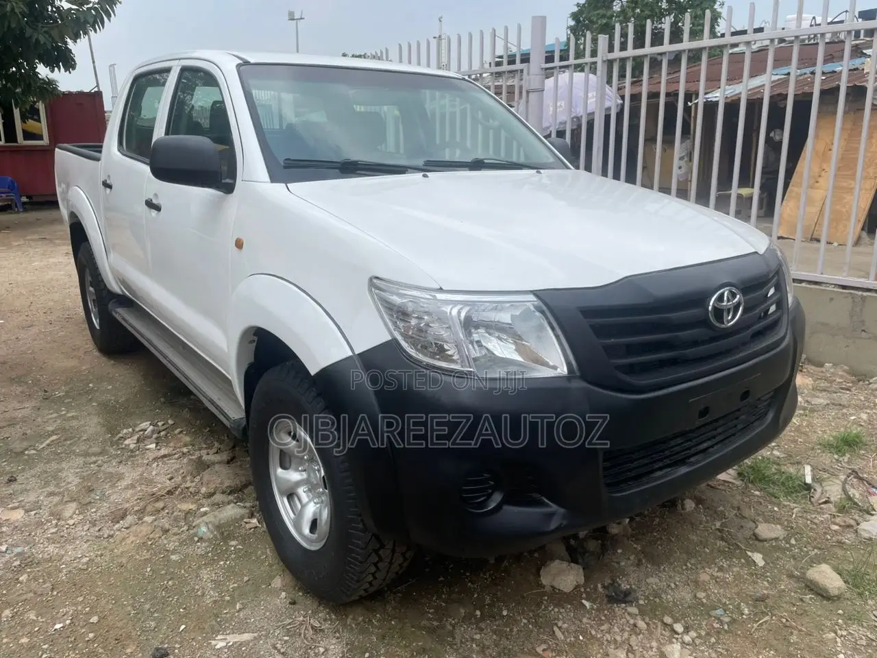 Toyota Hilux 2014 White