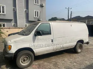 Ford E250 2002 White