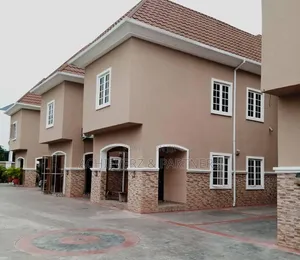 4bdrm Duplex in Katampe Extension for rent