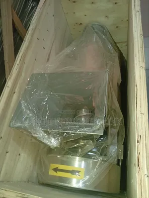 Industrial Juice Extractor
