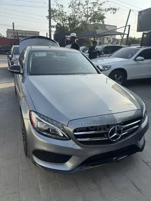 Mercedes-Benz C300 Sport 4Matic Sedan AWD (2.0L 4cyll 7A) 2016 Gray
