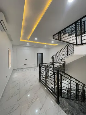 5bdrm Townhouse / Terrace in Katampe Extension for rent