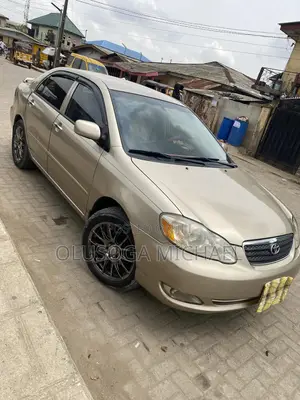 Toyota Corolla 2006 Gold