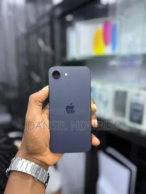 Apple iPhone 16e 128 GB Black