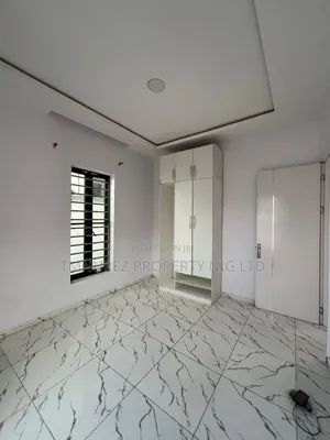 2bdrm Apartment in Ikota for rent