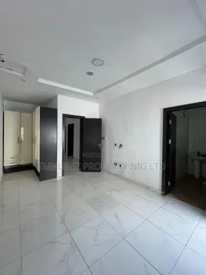 3bdrm Apartment in Ikota for rent