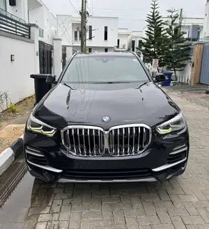 BMW X5 xDrive40i AWD 2019 Black