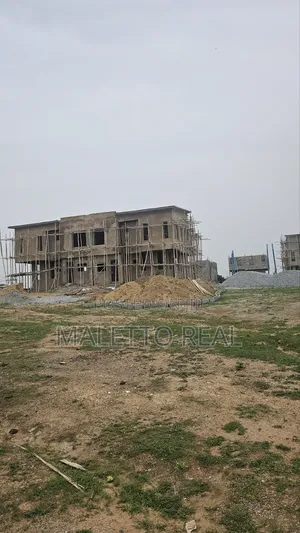 Buy and Build Idu