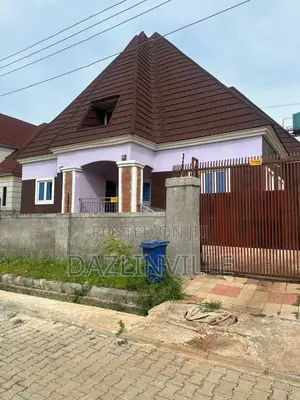 4bdrm Bungalow in Centenary City, Enugu for rent
