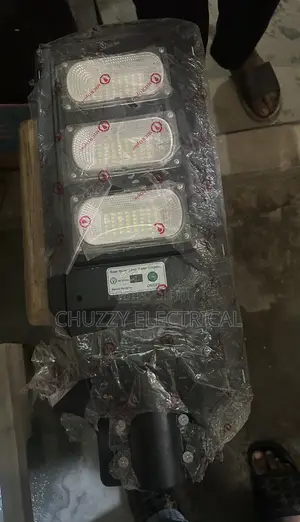 300w 3-Module Radar Solar Street Light