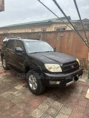 Toyota 4-Runner 2005 Black
